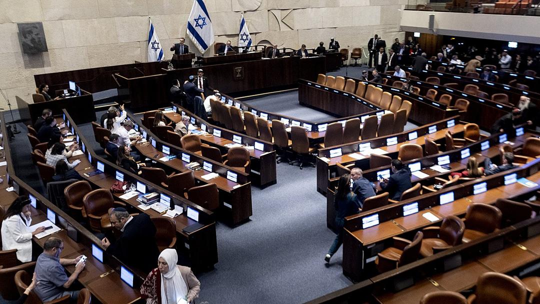 Israel Knesset Curbs Attorney General's Power