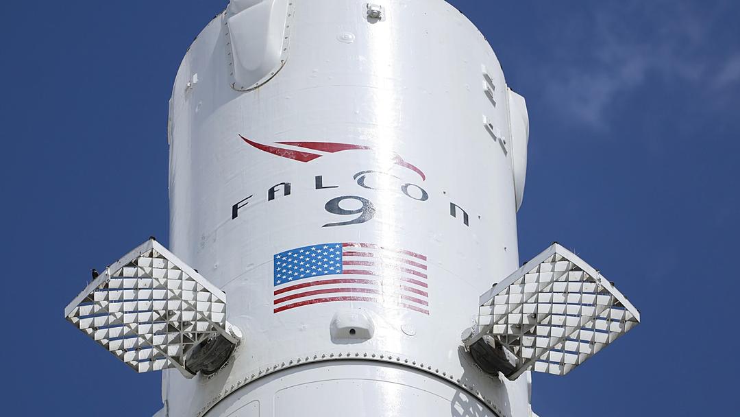 Falcon 9 Successfully Deploys Starlink Satellites Following Scrubbed Launch