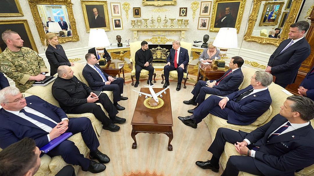 Zelenskyy, Netanyahu Visit White House Ahead of Graham Funeral