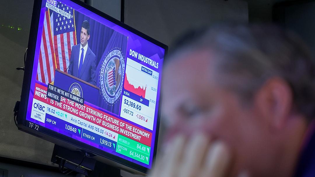 Trump Calls Warsh 'Brilliant Guy' as Fed Holds Rates
