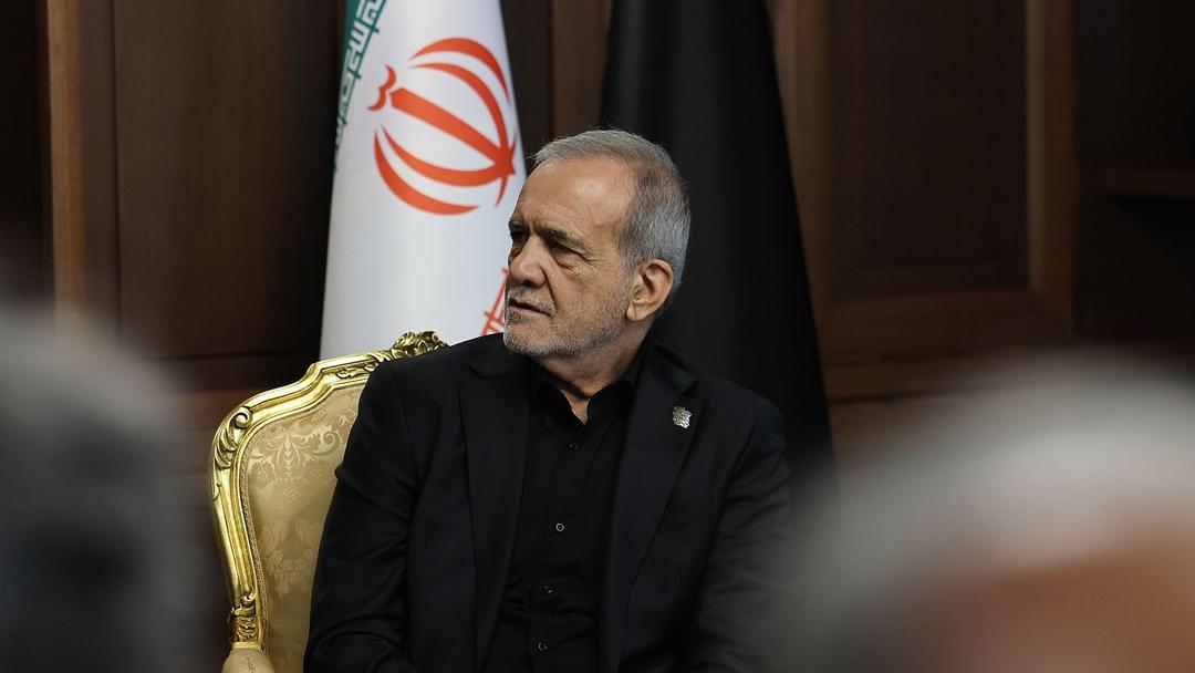 Iran's Pezeshkian Denies Resignation Plans