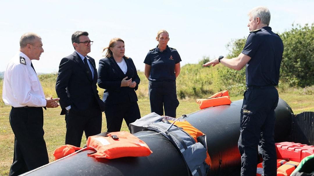 UK: Record 230 Migrants Cross Channel on Single Boat