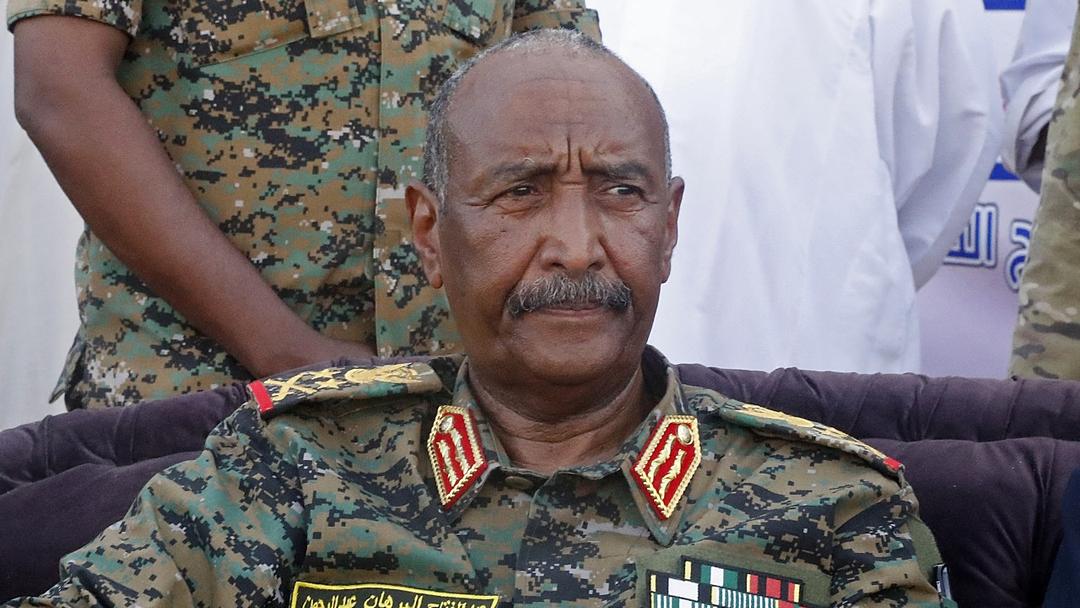 Sudan Army Chief Pushes National Dialogue Amid War