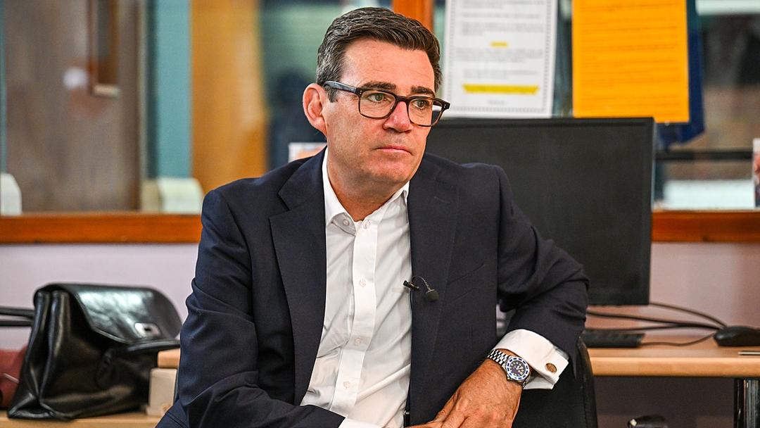UK: Burnham Reportedly Duped by Fake White House Official