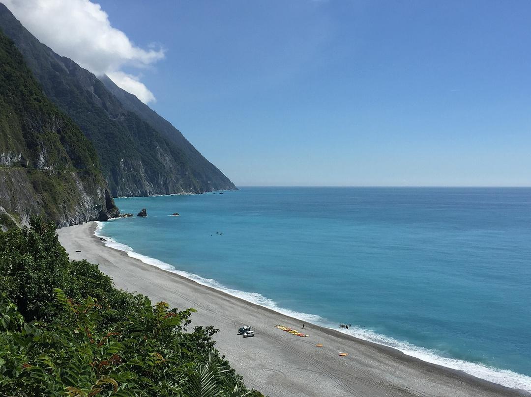 Two Russian Warships Detected Near Taiwanese Coast