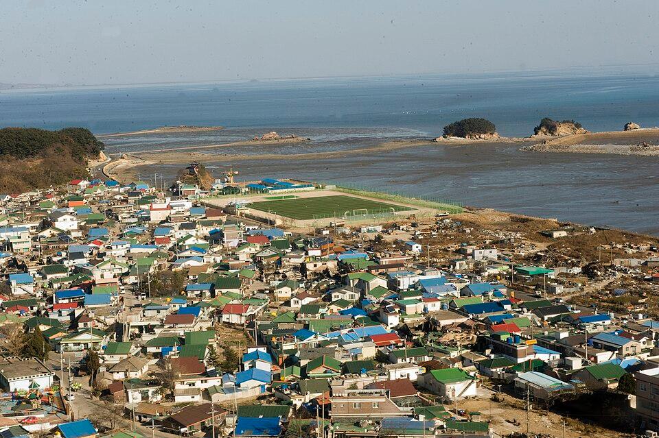 NKorea Fires Artillery Barrage Toward Border Islands in the South