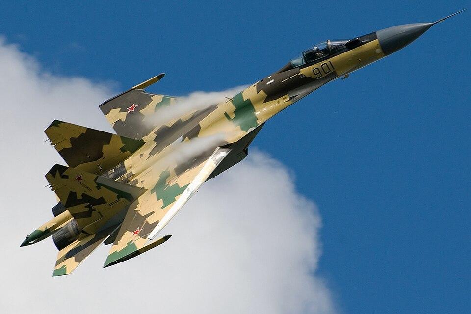 Iran Claims to Finalize Deal to Buy Russian Fighter Jets
