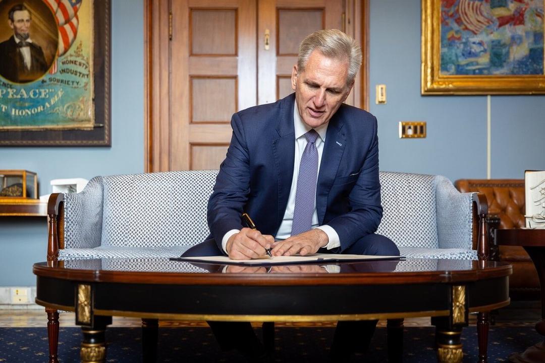 Historic Vote Removes Kevin McCarthy as US House Speaker