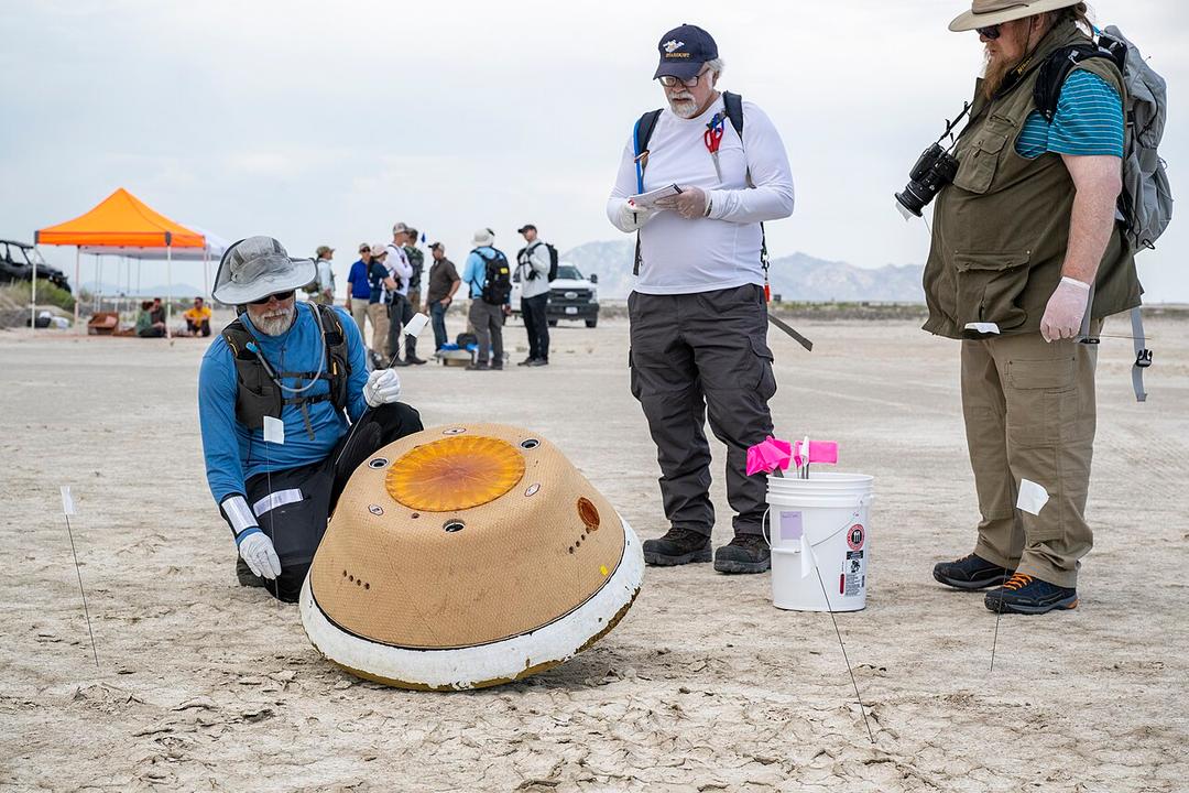 Asteroid Chunk Collected by NASA After Desert Landing