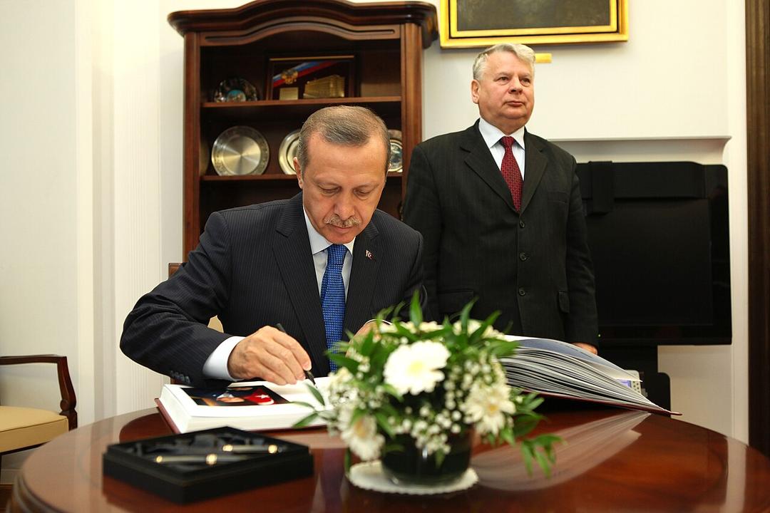 Erdogan: Turkey May Part Ways with the EU