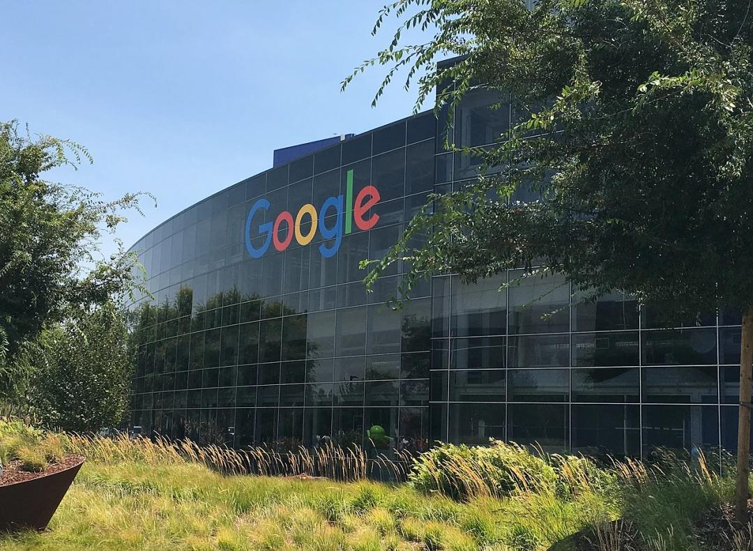 Google Antitrust Trial Begins