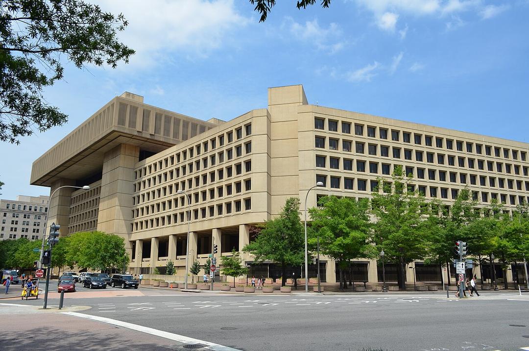 Former FBI Official Pleads Guilty to Helping Russian Businessman