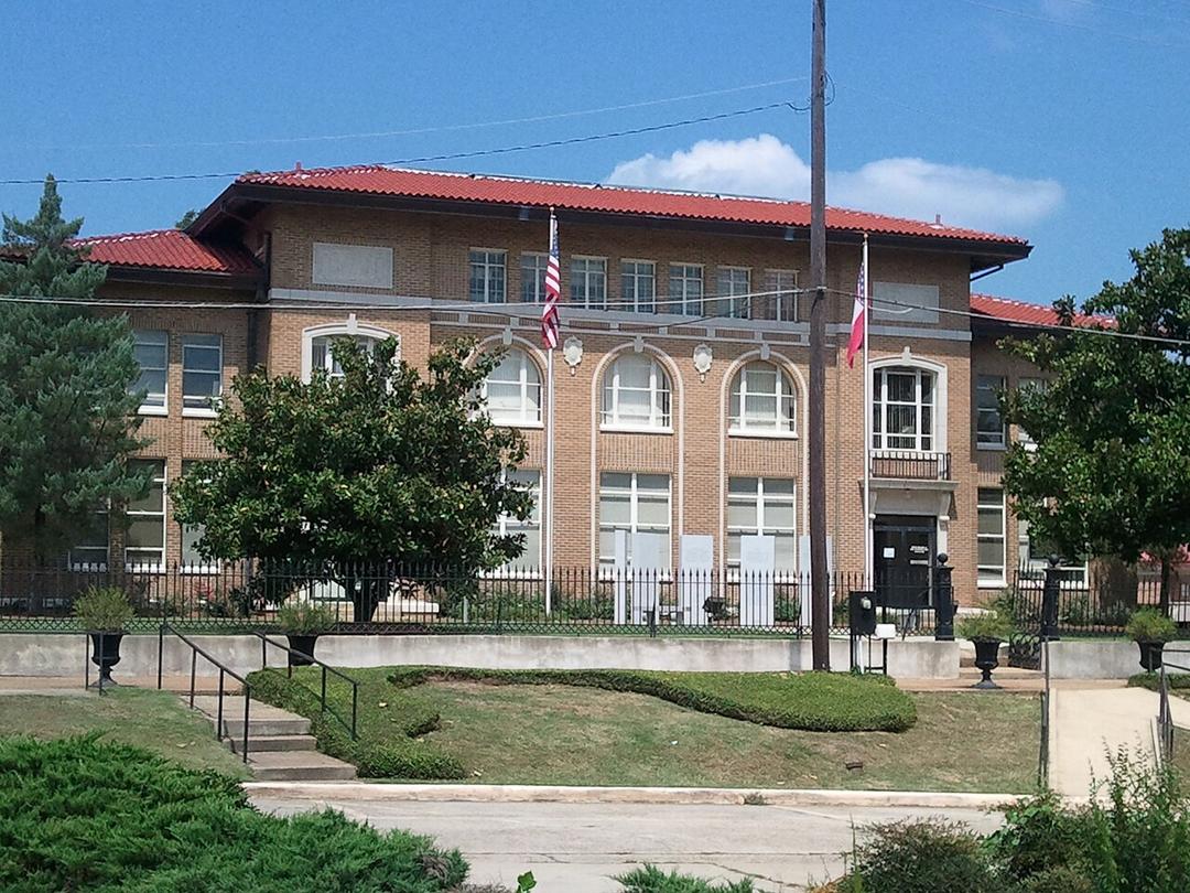 Ex-Miss. Police Officers Plead Guilty to Torturing Two Black Men