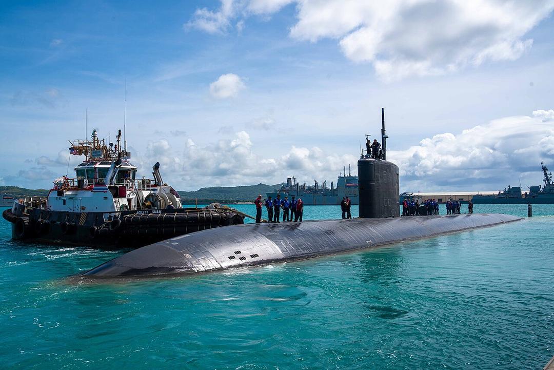 N. Korea Fires Missiles After US Submarines Arrive in South