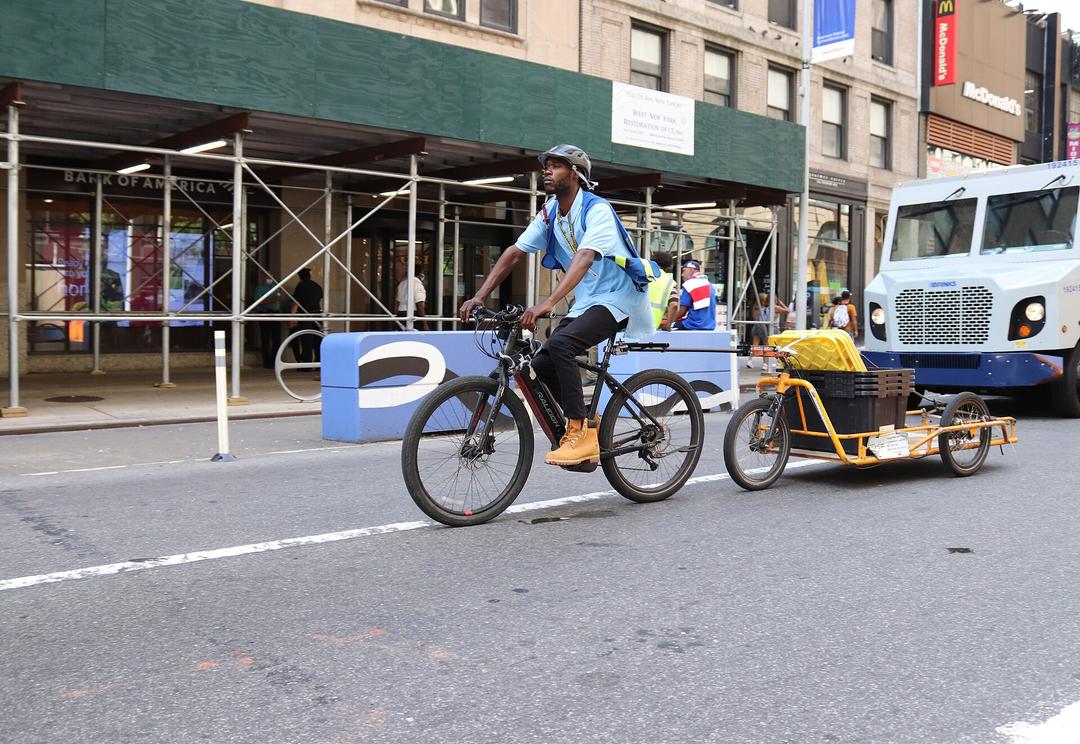 NYC Mandates Minimum Wage for Food Delivery Workers
