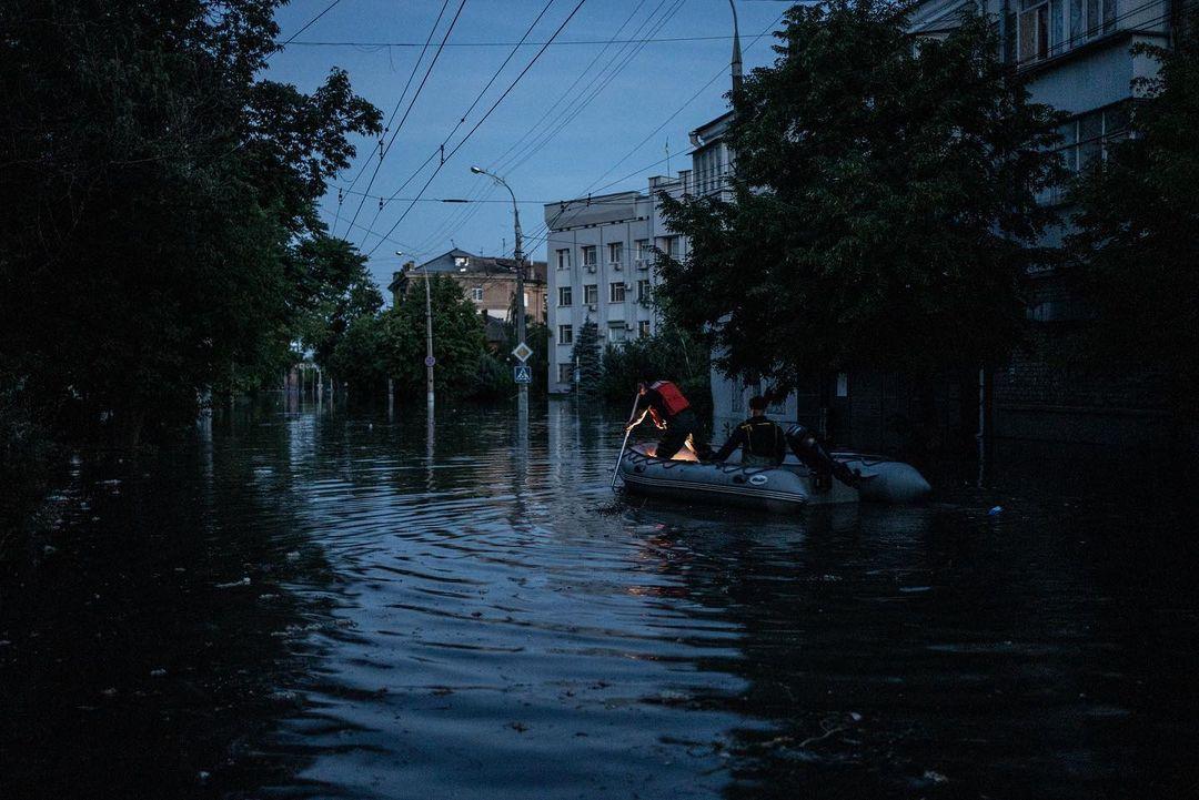 Tens of Thousands at Risk Amid Southern Ukraine Floods