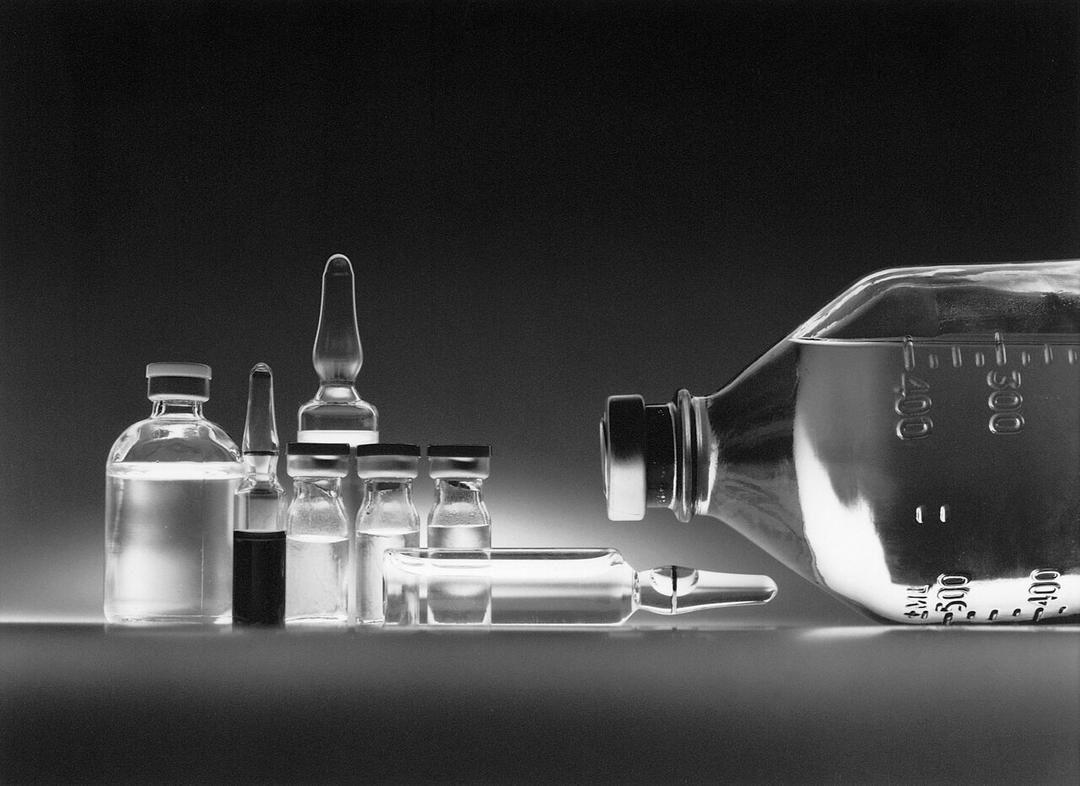 Report: FDA Considers Importing Unapproved Cancer Drugs
