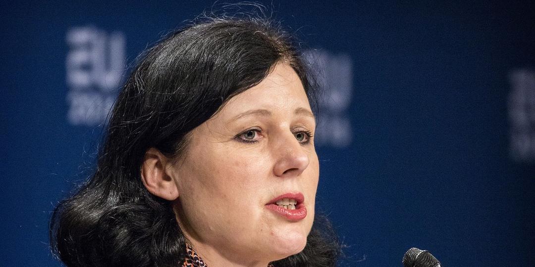 EU Regulator Calls for AI Content Labels