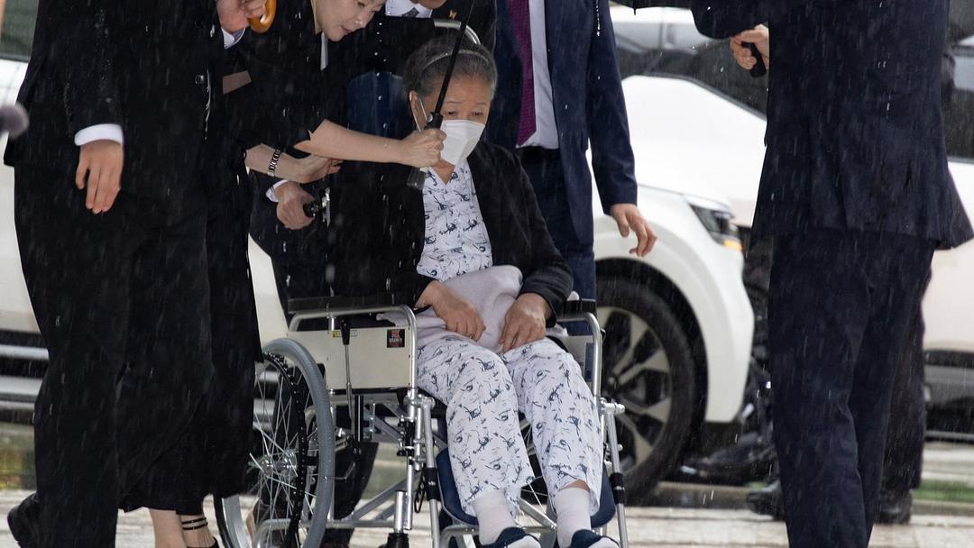 Unification Church Leader Jailed 2 Years in SKorea