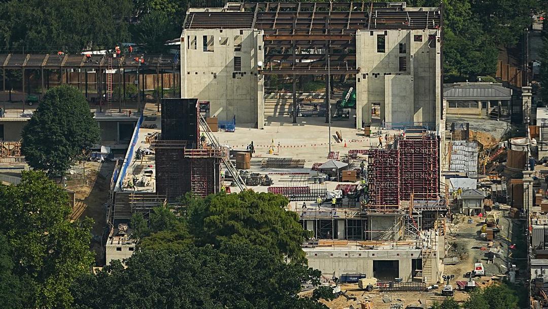 Supreme Court Greenlights White House Ballroom Build