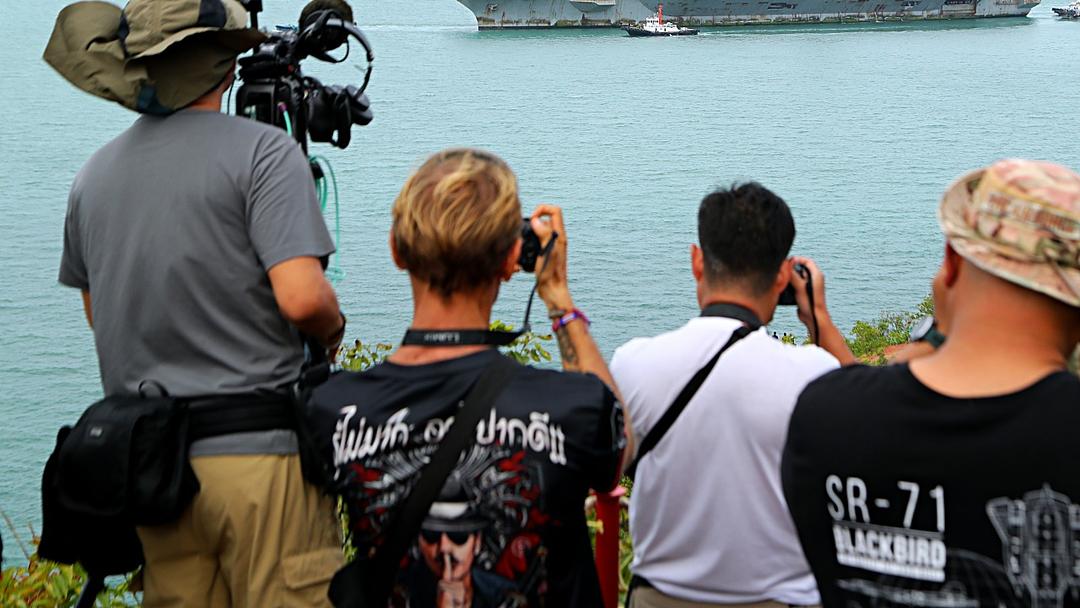 USS Lincoln Docks in Thailand After Record 250 Days at Sea