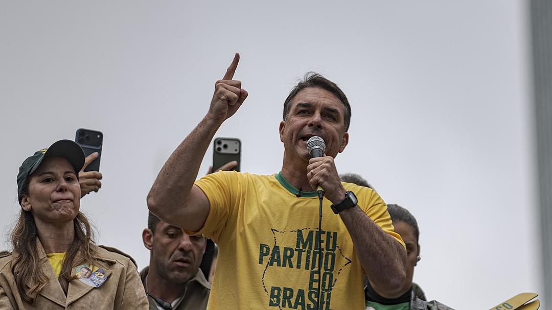 Bolsonaro Expands Lead Over Lula in Prediction Markets, Tie Persists in New Polls