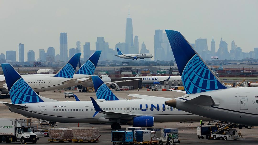 US: Air Travel Resumes After Cut Cable Grounds Thousands of Flights