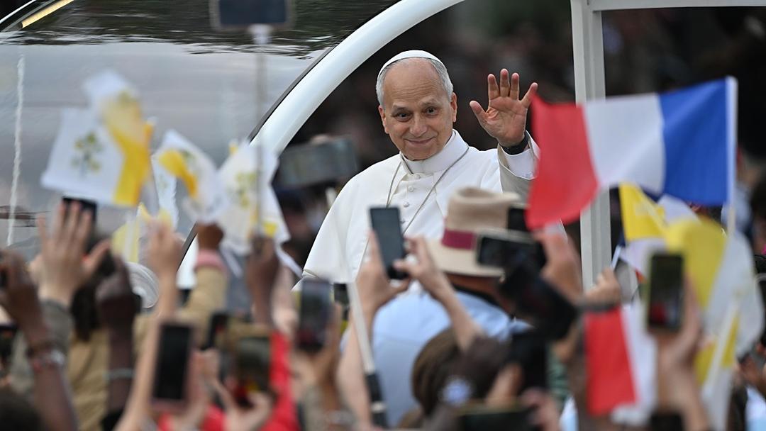 Pope Leo Vows to End Priest Abuse in Meeting With Survivors