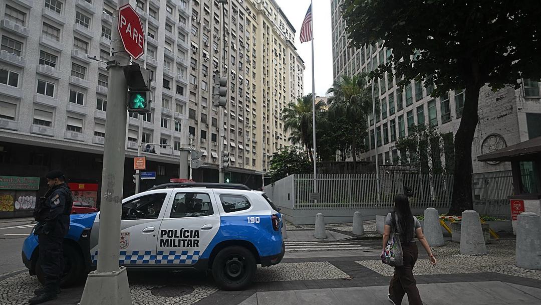 US, Australia Suspend Consular Services in Brazil Ahead of Tight Election