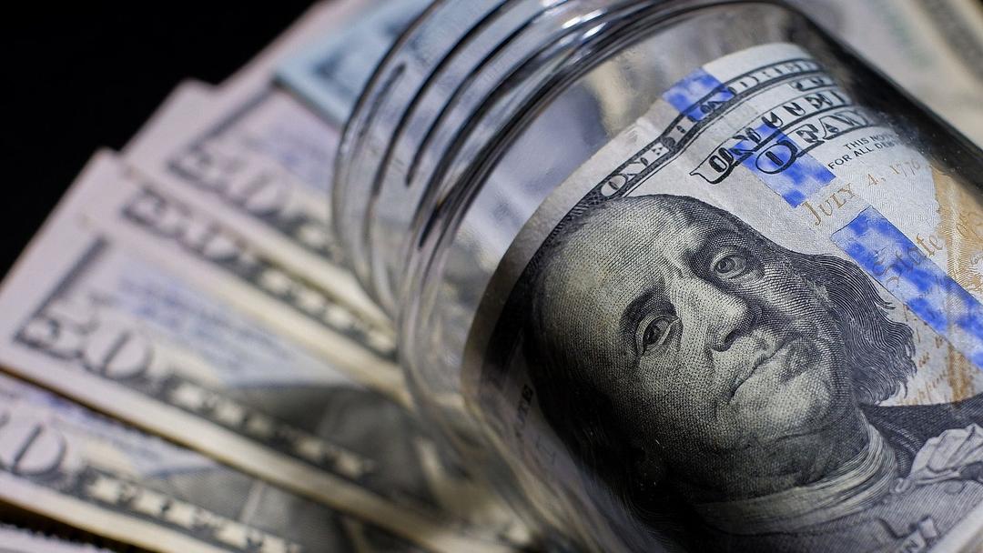 10-Year Notes Sell at 5.3%, Highest Yield in 26 Years