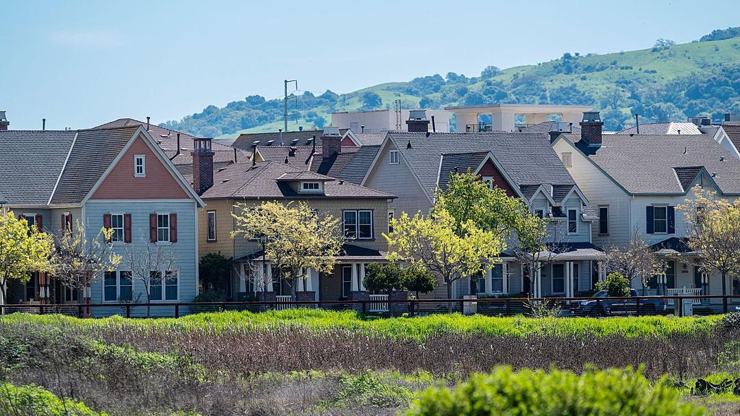 US Mortgage Rates Hit 7.49%, Highest Since 2023