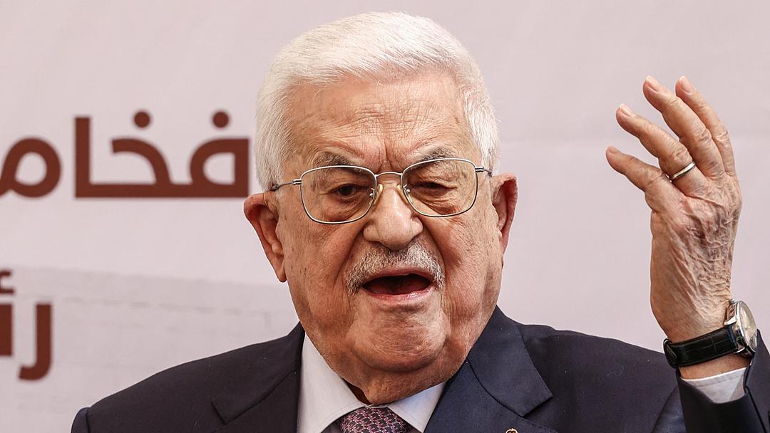 Abbas Delays Palestinian Elections to 2027
