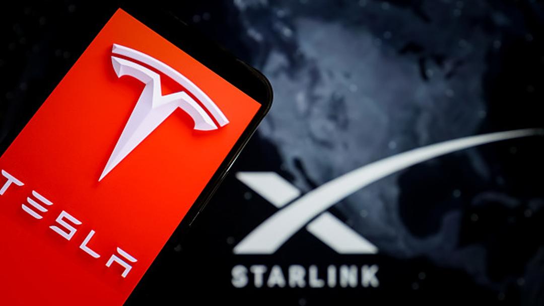 Musk Confirms SpaceX-Tesla Merger Talks in $3.5T Deal