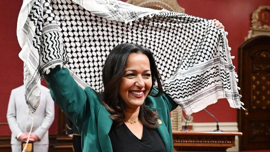 Canada: Ghazal Defends Keffiyeh Gesture at Quebec Swearing-In