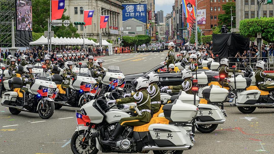 Taiwan Probes Beijing Links in Attacks on Comedian