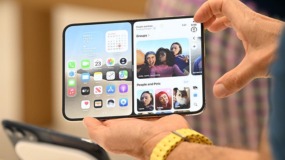 Apple's iPhone Duo Sells Out as Foldable Hits Stores