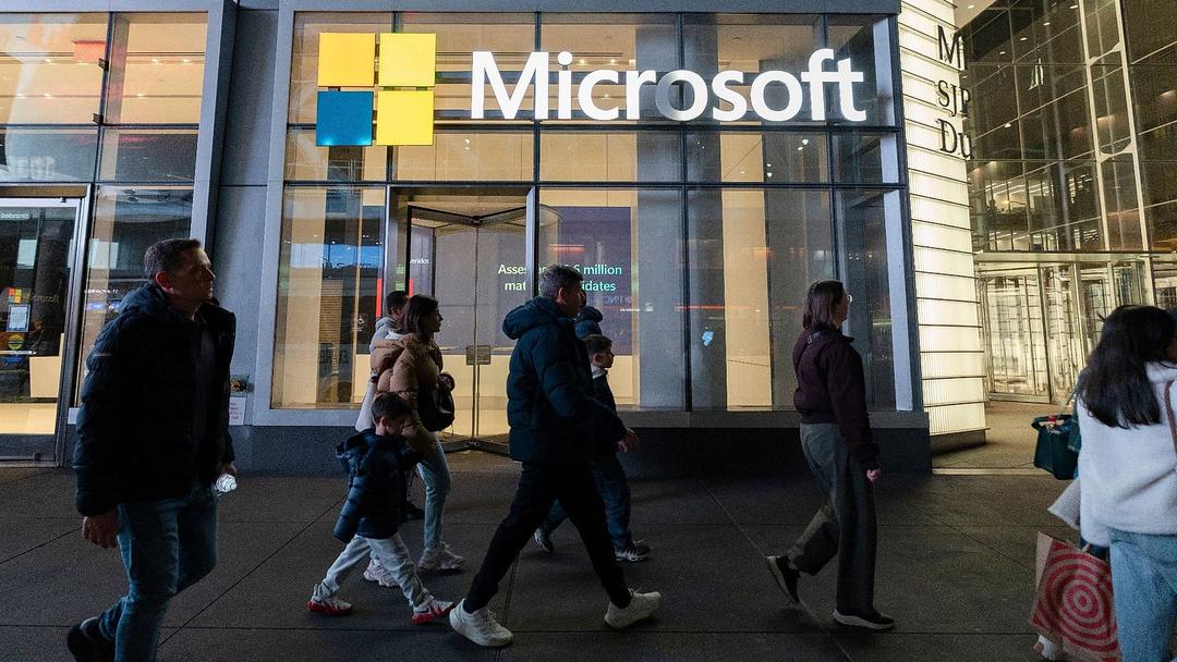 Microsoft Offers Voluntary Buyouts to 60K Employees