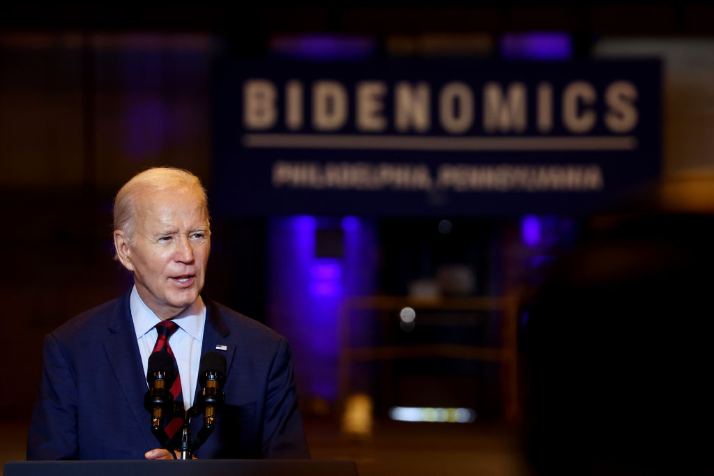 Report: Biden Officials Openly Disagreed With Admin's Fossil Fuel Policies