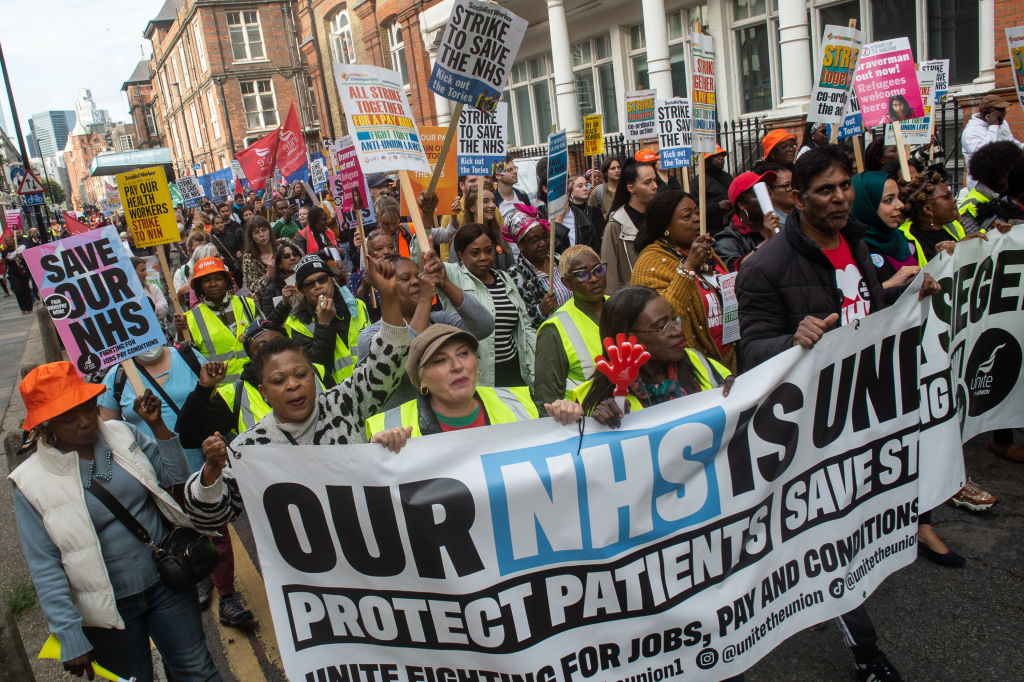UK: Doctors Strike to Reduce Patient Services for Next 3 Weeks