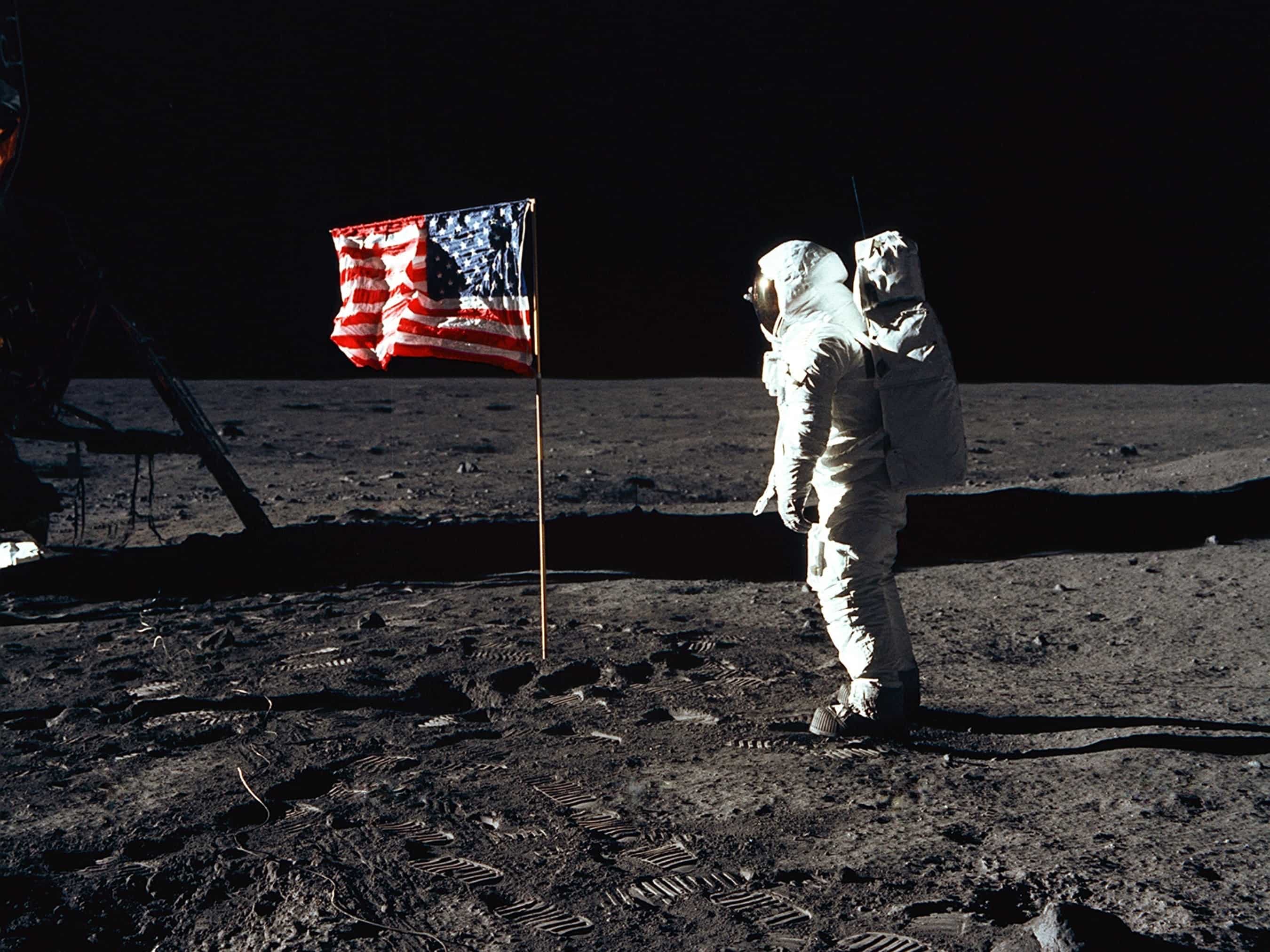 NASA Moonlander Suffers  ‘Critical Loss of Propellant’