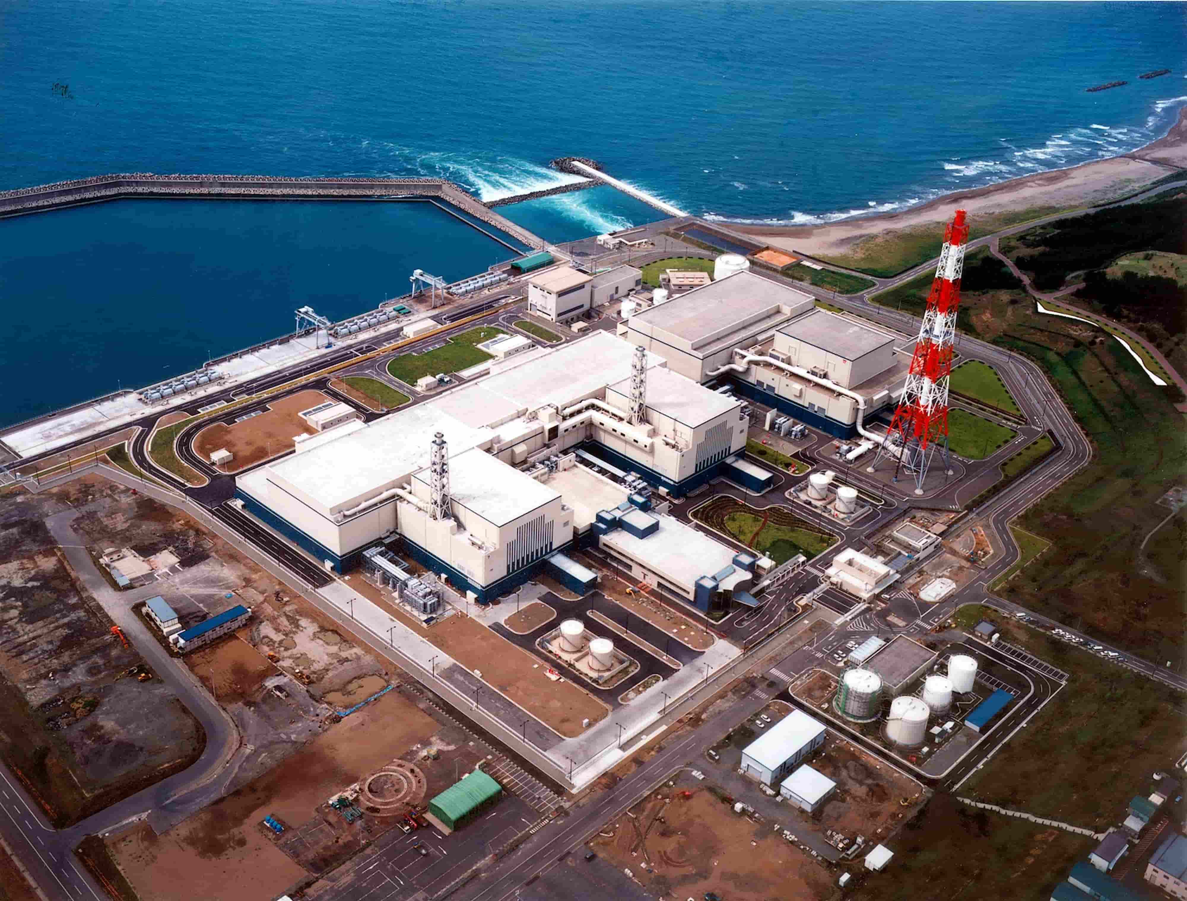 Japan Lifts Operational Ban on World's Biggest Nuclear Plant