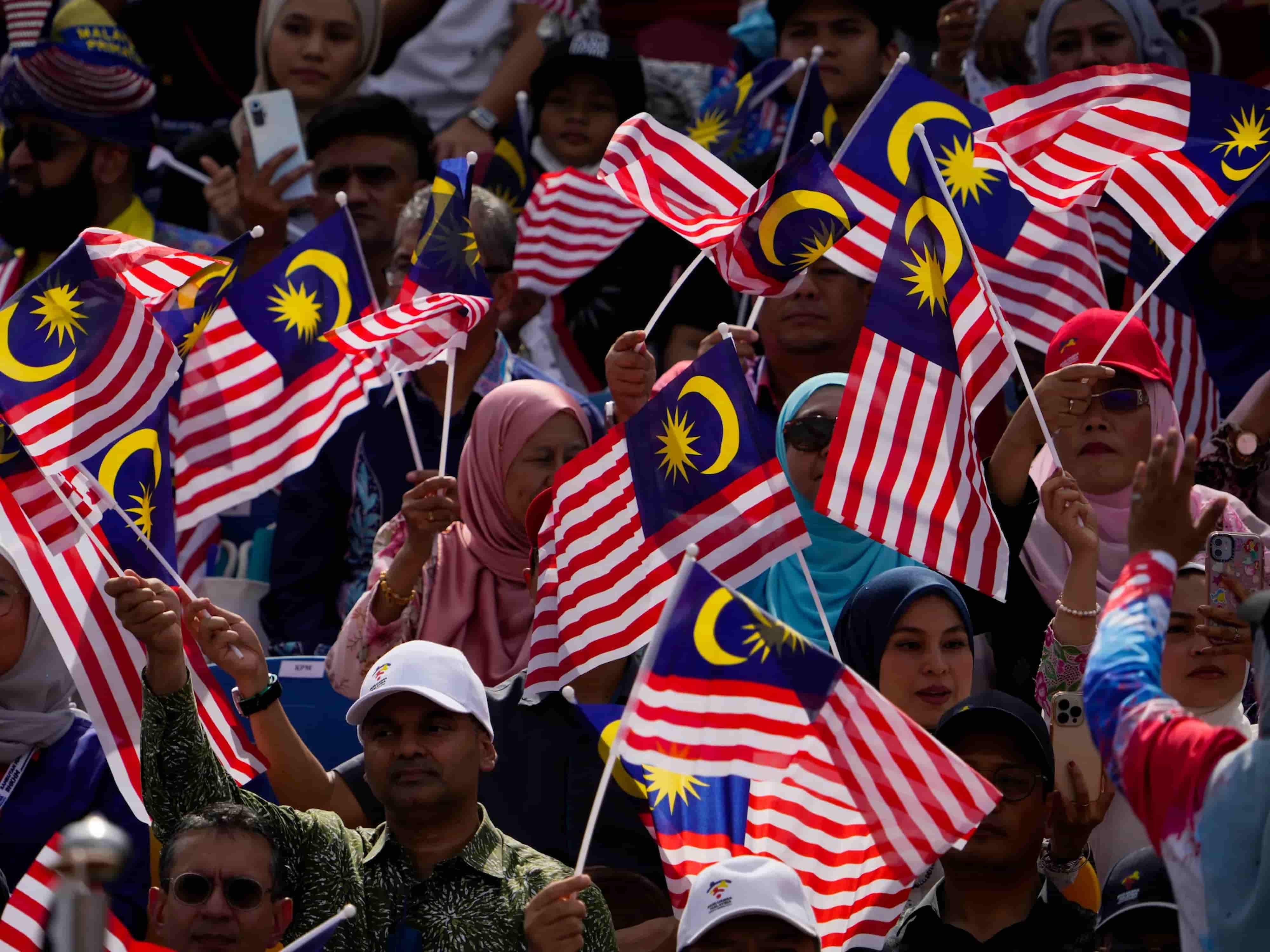 Malaysia to Hold Early Elections