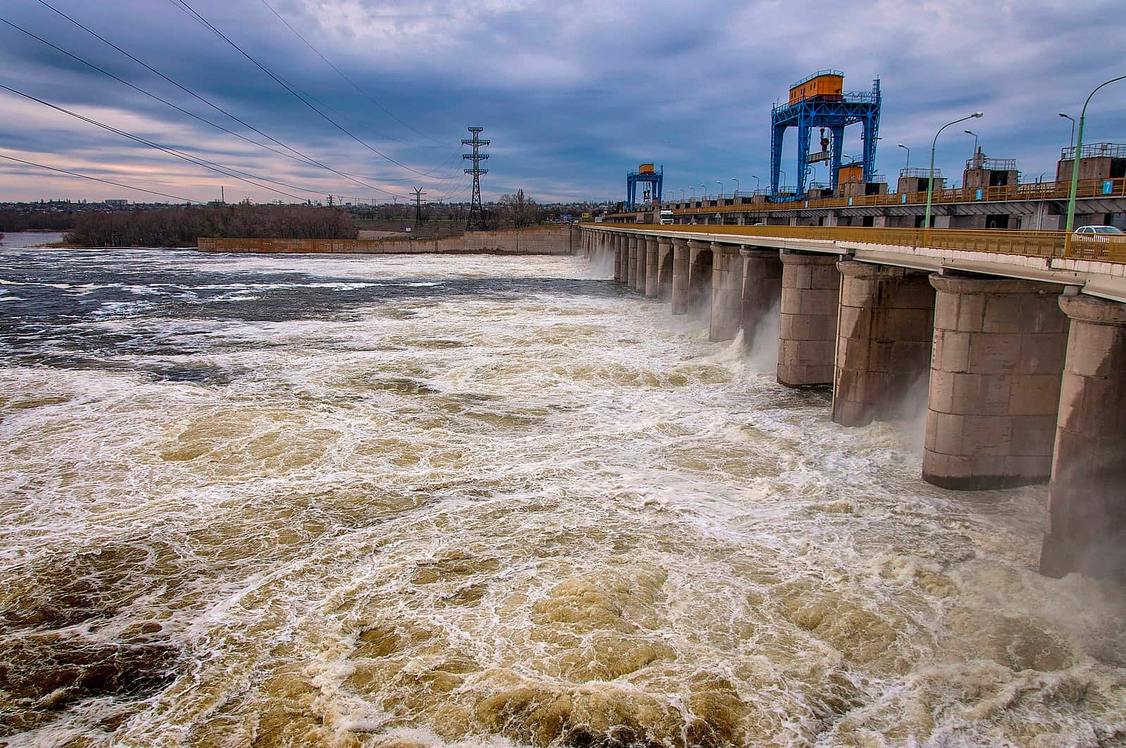 Russia and Ukraine Exchange Blame for Breach of Major Dam
