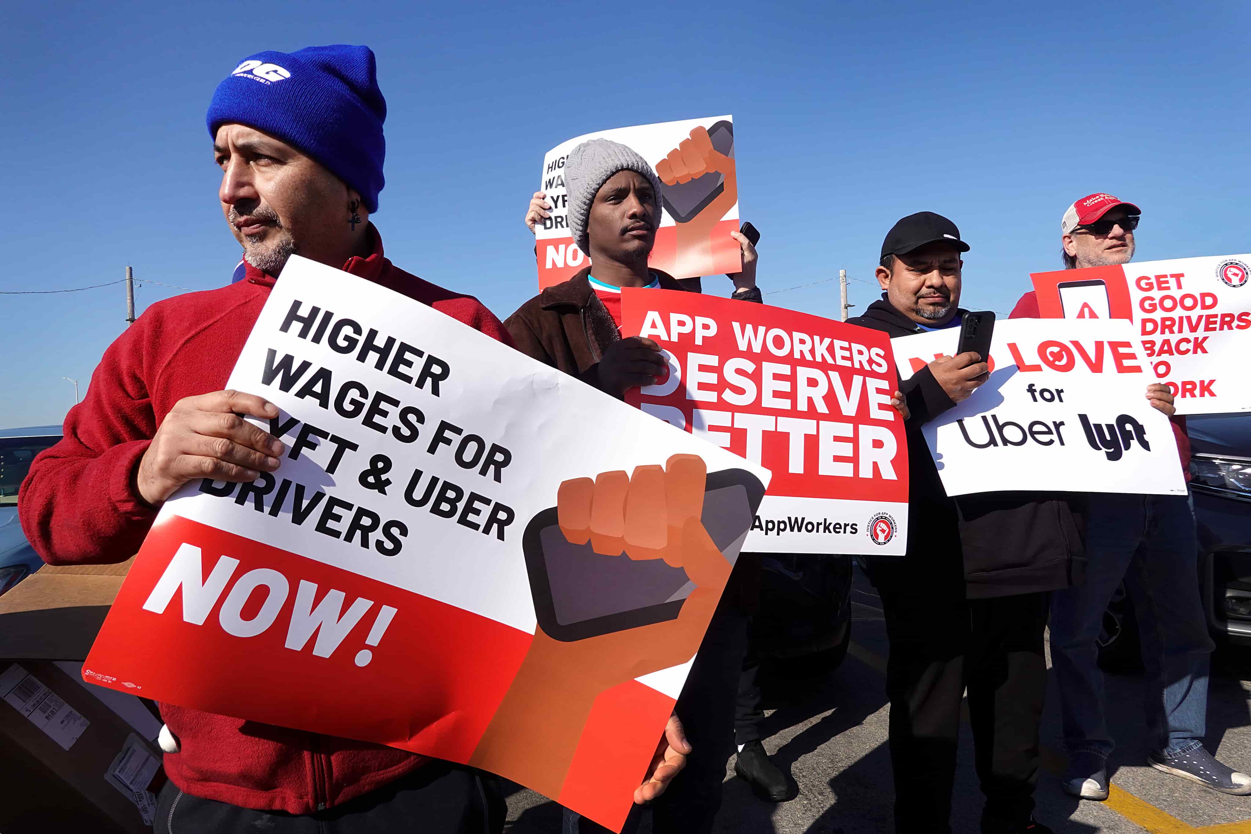 Ride App Drivers in US, UK Hold Valentine's Day Strike