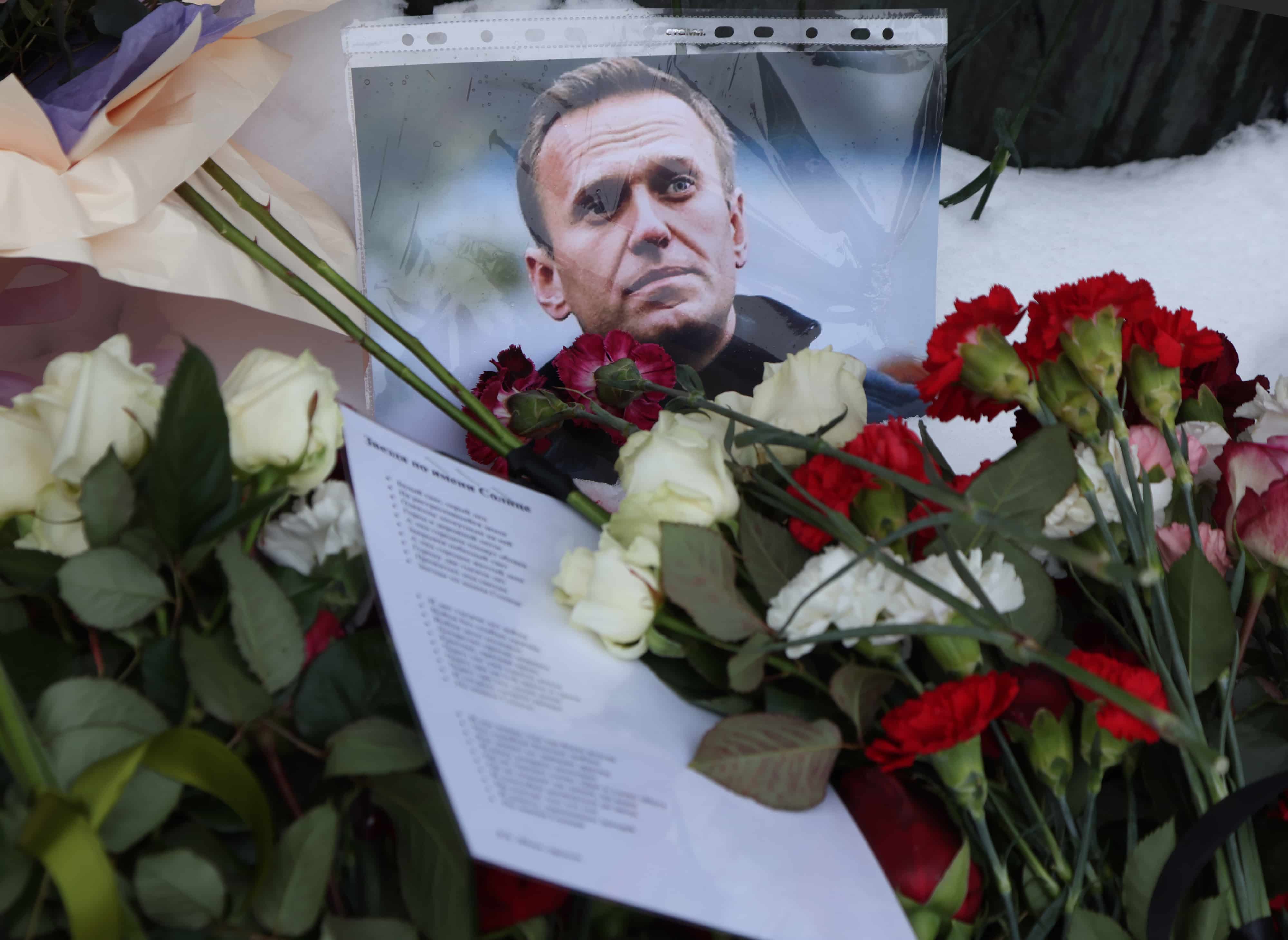 Report: Navalny's Body Found Bruised in Arctic Morgue
