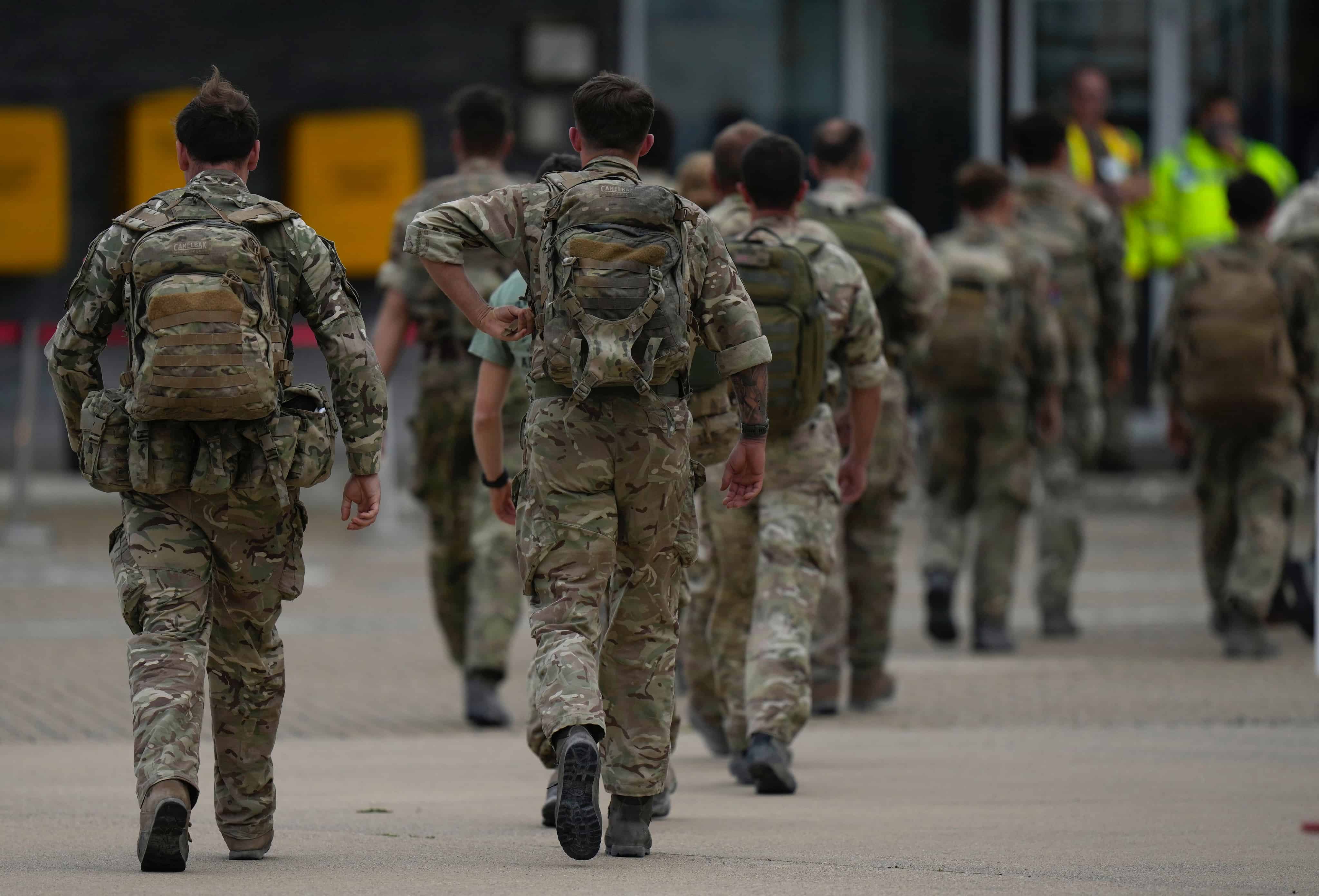 Report: UK Forces Blocked Afghan Troops' Relocation Requests