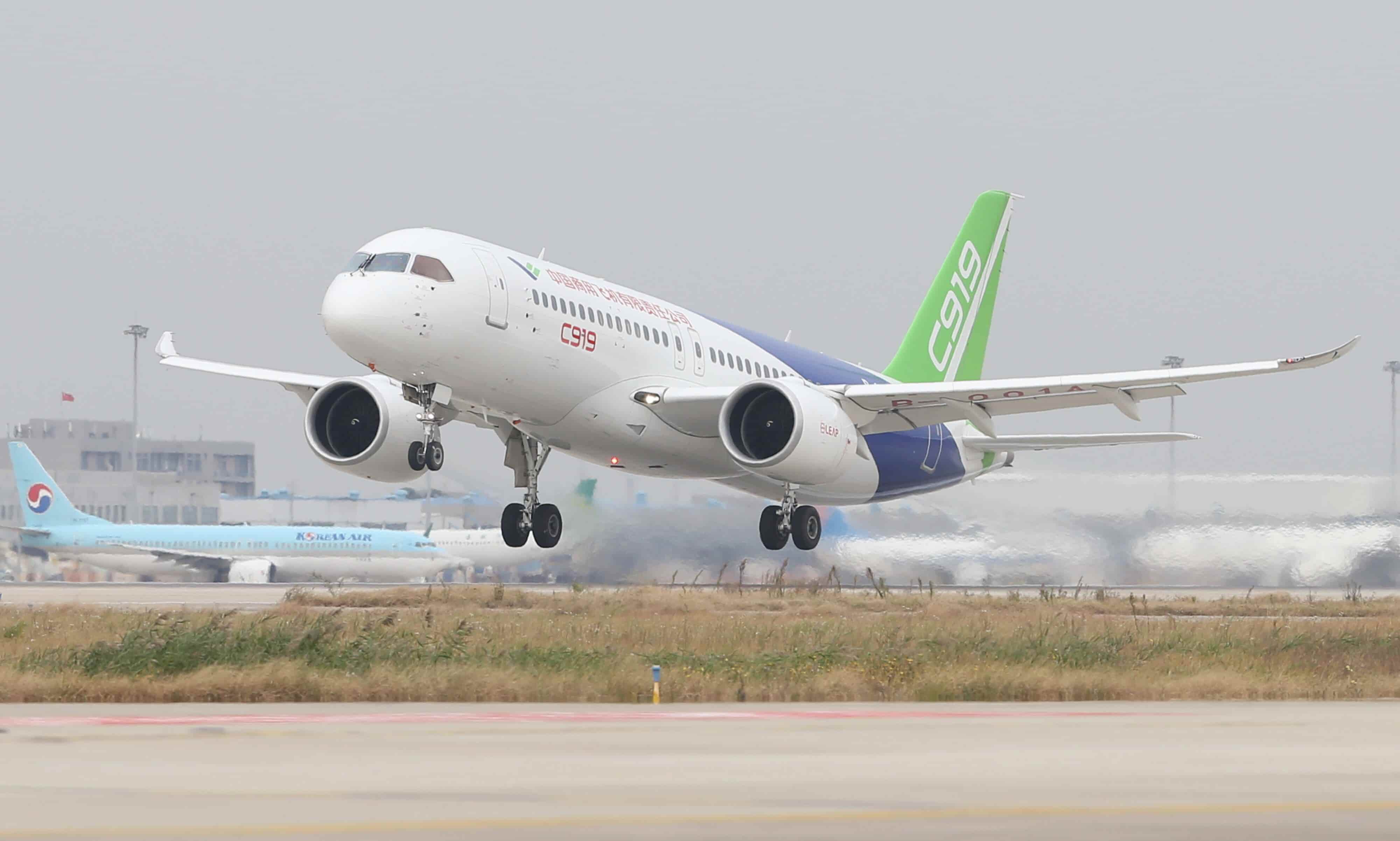 China's Homegrown Airliner Makes International Debut