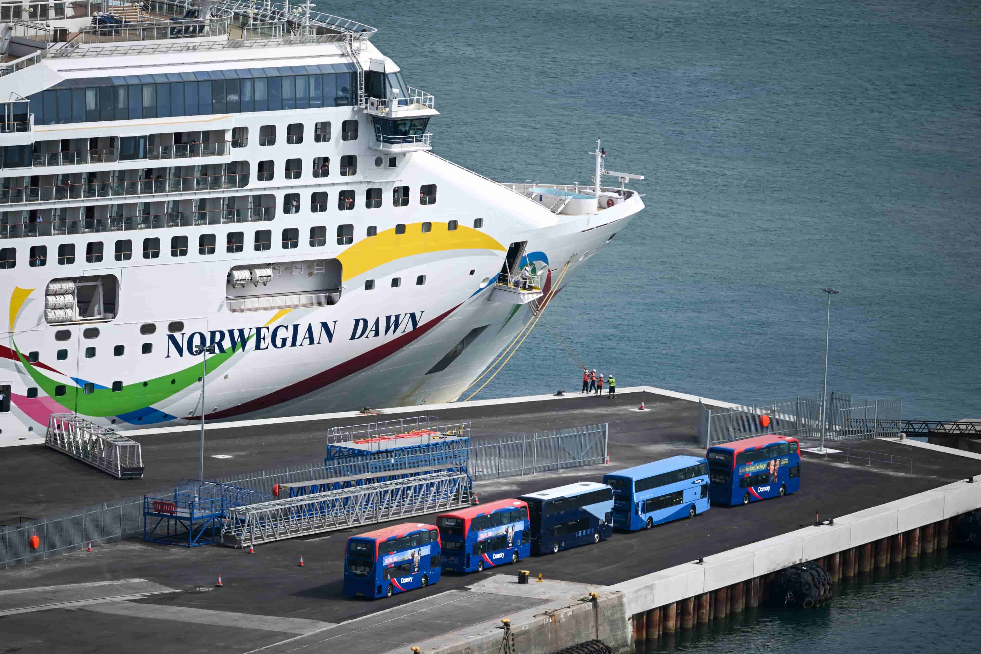 Cruise Ship Finally Docks in Mauritius After Cholera Scare