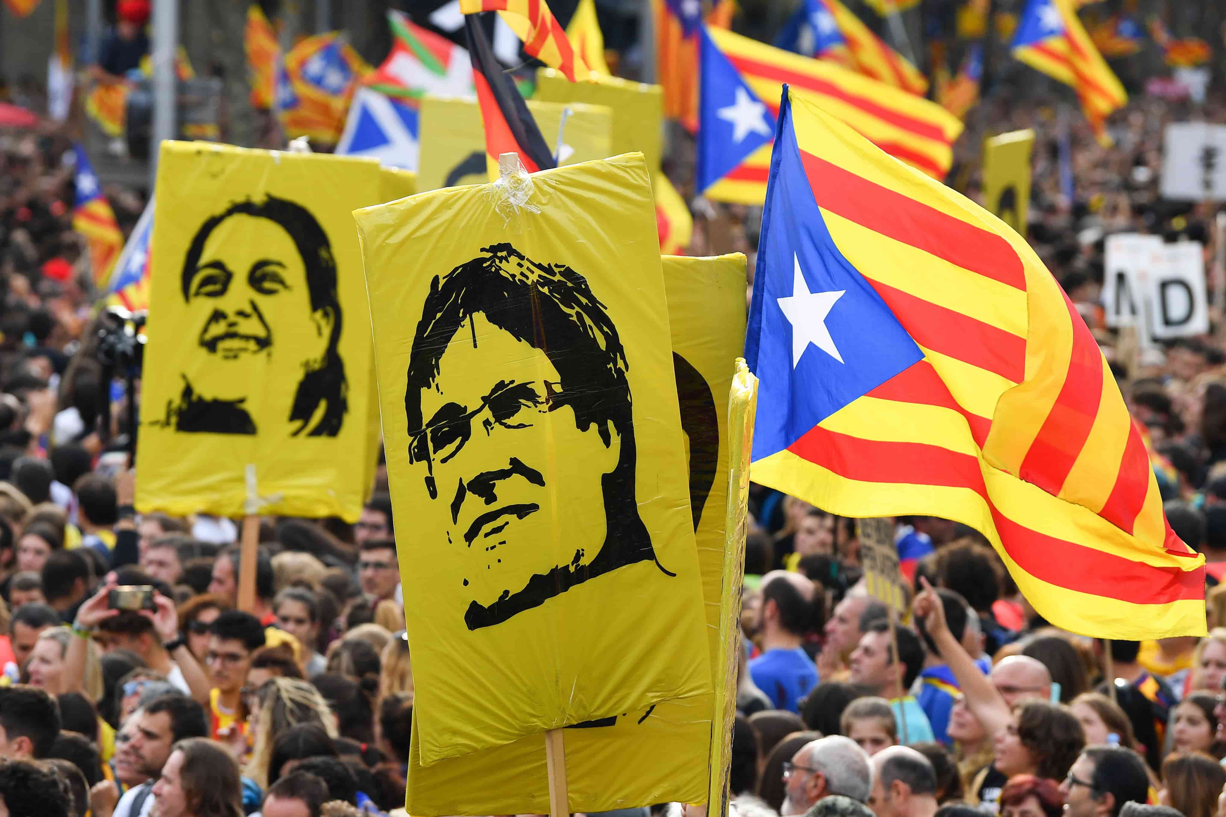Spanish Congress Passes Amnesty Law for Catalan Separatists