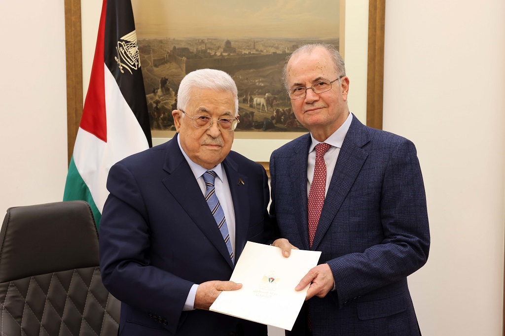 Pres. Abbas Names New PM in Overhaul of Palestinian Authority